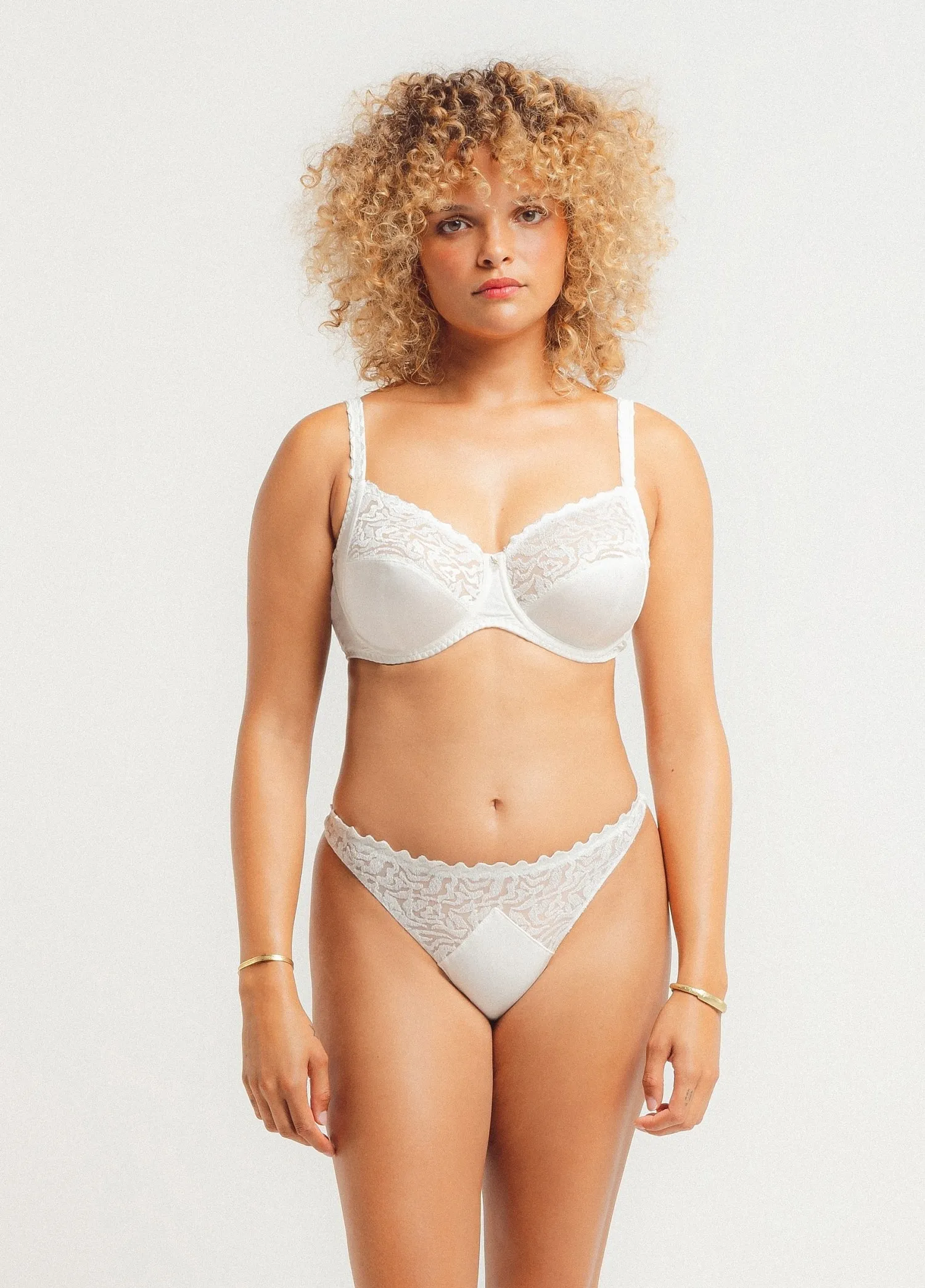 Бюстгальтер Louisa Bracq Electric 494 01 NCR - купить с доставкой и примеркой в Москве, по России